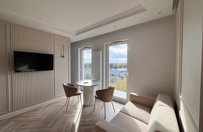 Alquiler de un moderno apartamento de 2 habitaciones, 32 m², Wola, Varsovia, Polonia